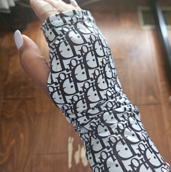 Womens gloves - Picture 3 of 4